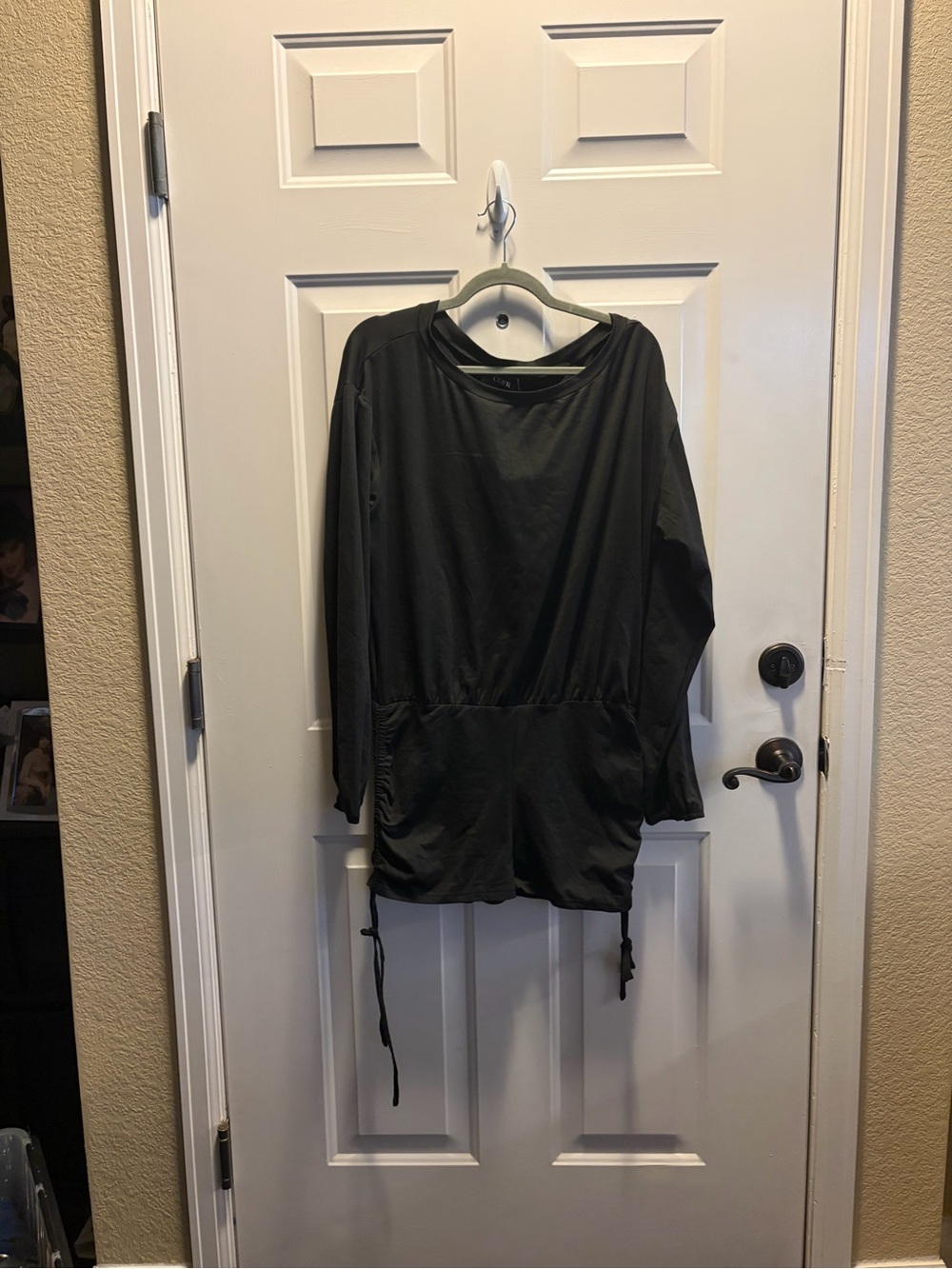 Black Women's Long Sleeve Drawstring Tunic Dress